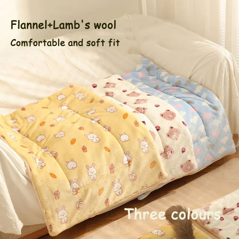 Autumn And Winter Dog Litter Blankets Ideal For Keeping Your Pet Warm During Cold Seasons Dog Beds For Small Dogs