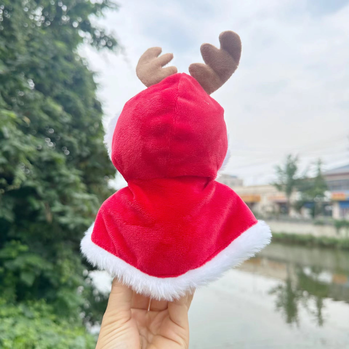 Annoying Duck Doll Clothes Antlers Cloak