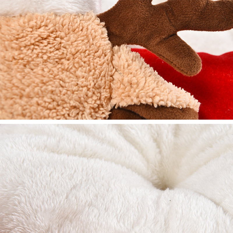 Reindeer round nest