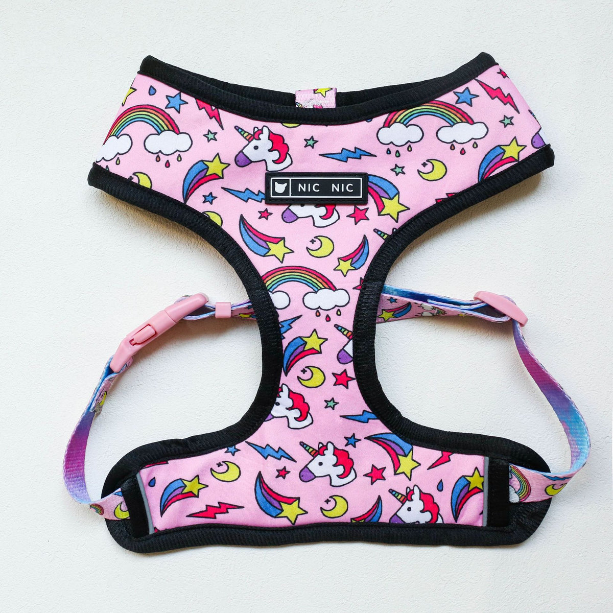 Outlaw chest strap