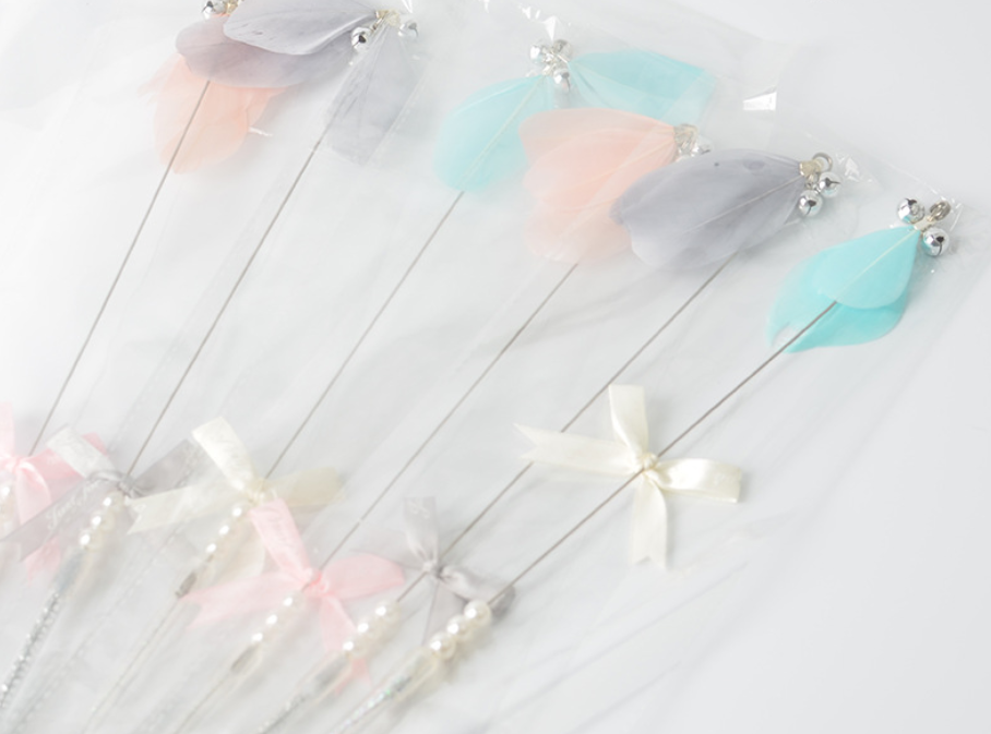 Feather bell fairy pen