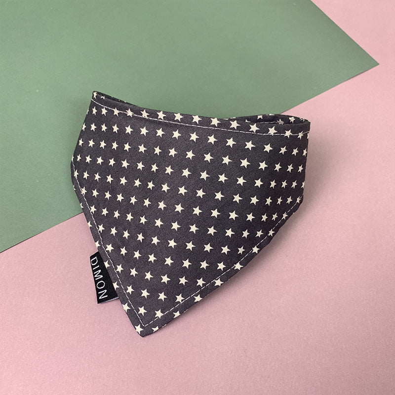 Pet triangle saliva towel