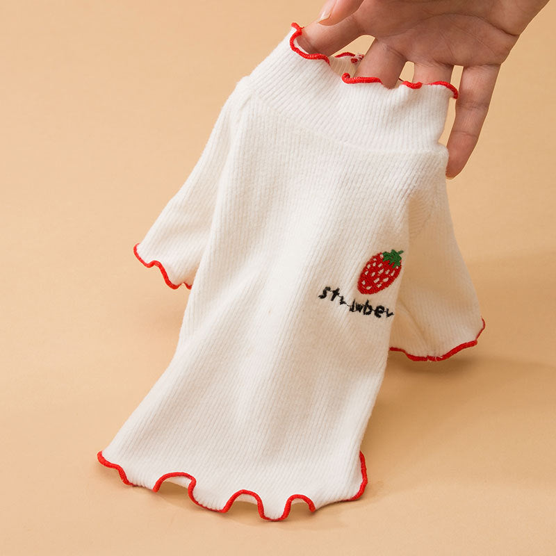 Breathable Strawberry Knitwear For Dogs And Pet Undercoat