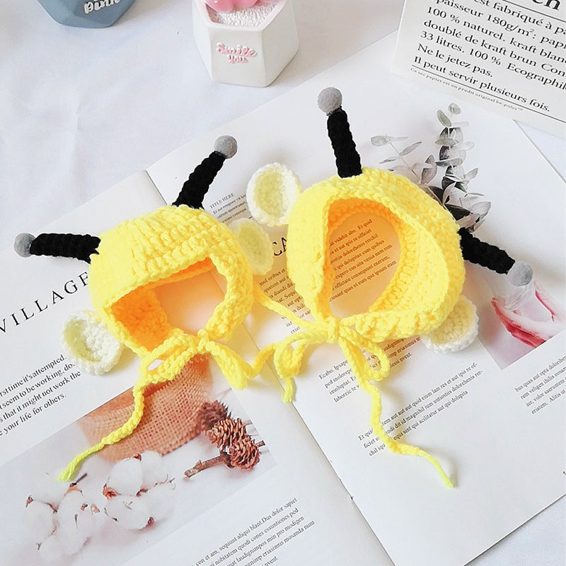 Cute Little Bee Headgear Pet Wool Knitted Hat