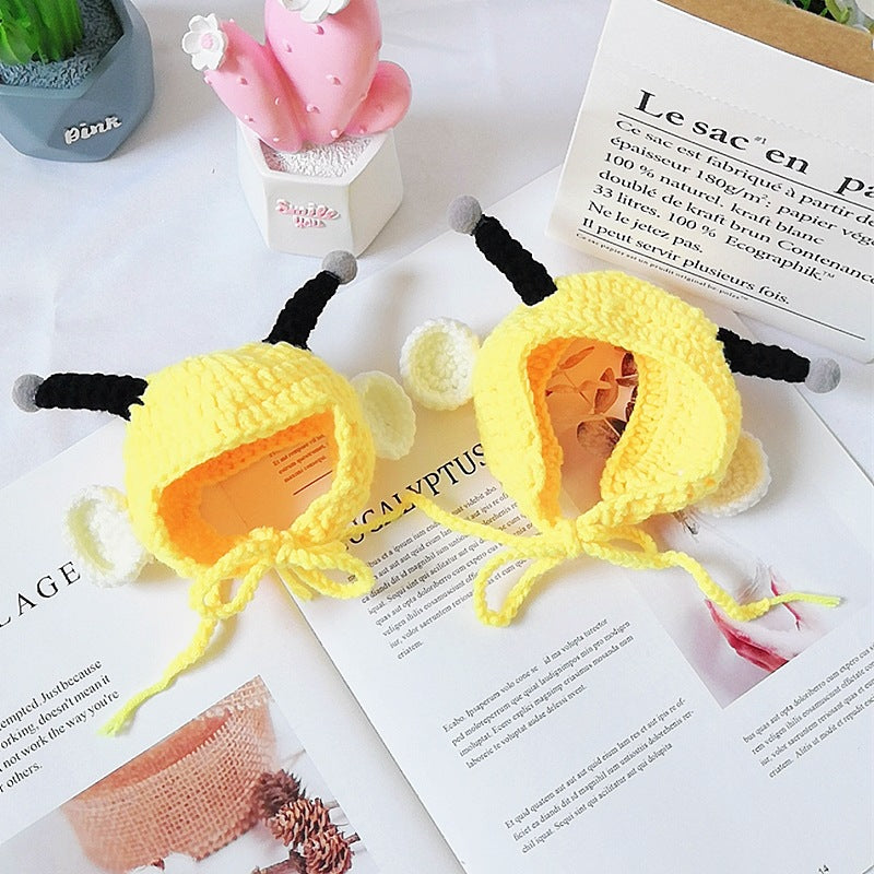 Cute Little Bee Headgear Pet Wool Knitted Hat