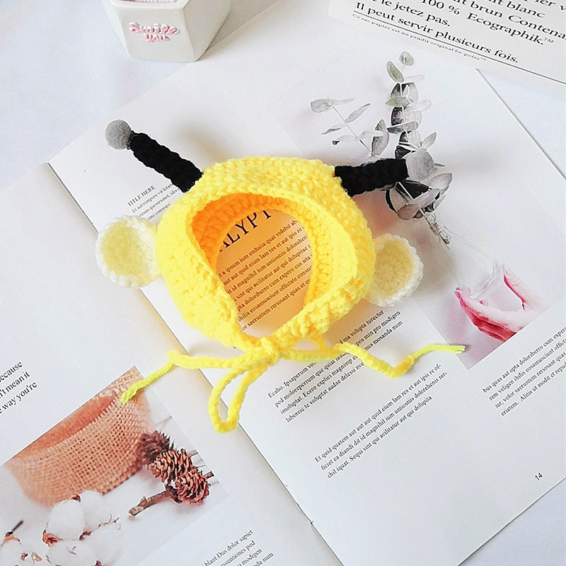 Cute Little Bee Headgear Pet Wool Knitted Hat