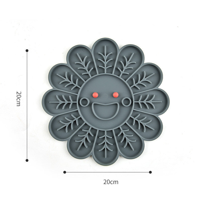 New Food Licking Mat Cat Bowl Pet Dinner Plate Dog Silicone Pet Slow Food Plate Slow Food Bowl Dog Licking Plate Mat