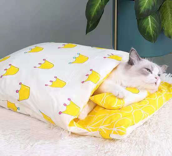 Warm Cat Sleeping Bag Bed With Pillow