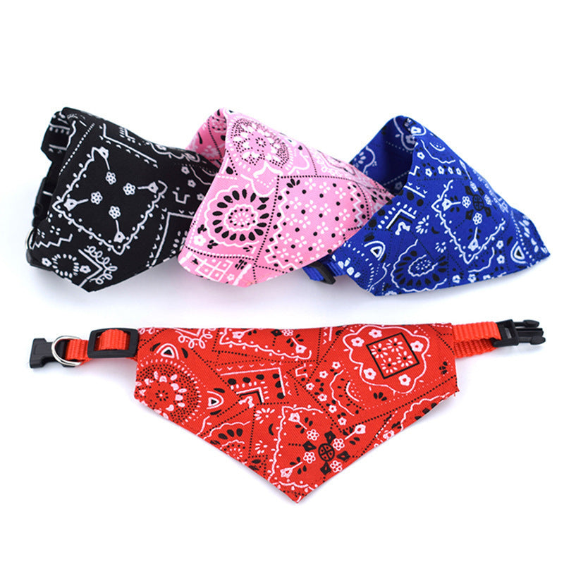 Pet Saliva Towel Retractable Triangle Scarf Collar Printed Triangle Saliva Towel Pet Supplies