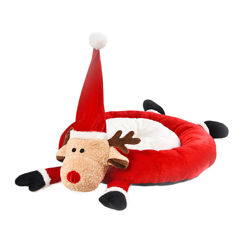 Reindeer round nest