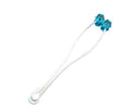 The lumassager the magic cat's thin face and legs massage themassager