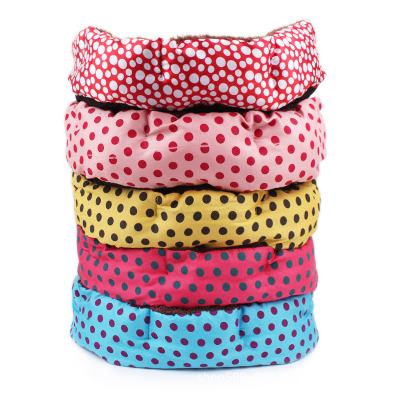 Removable polka dot octagonal doghouse