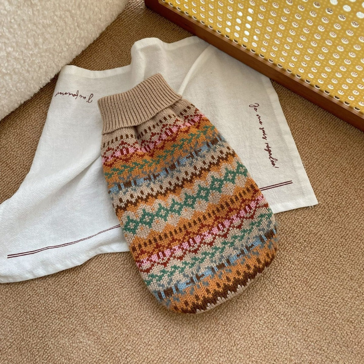 Retro Striped Beige Sweater Autumn Winter New Cat Dog
