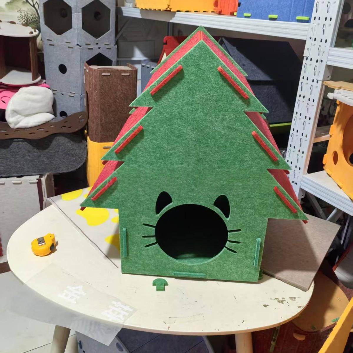Creative Cartoon Christmas Tree Cat Climbing Frame And Cat Bed
