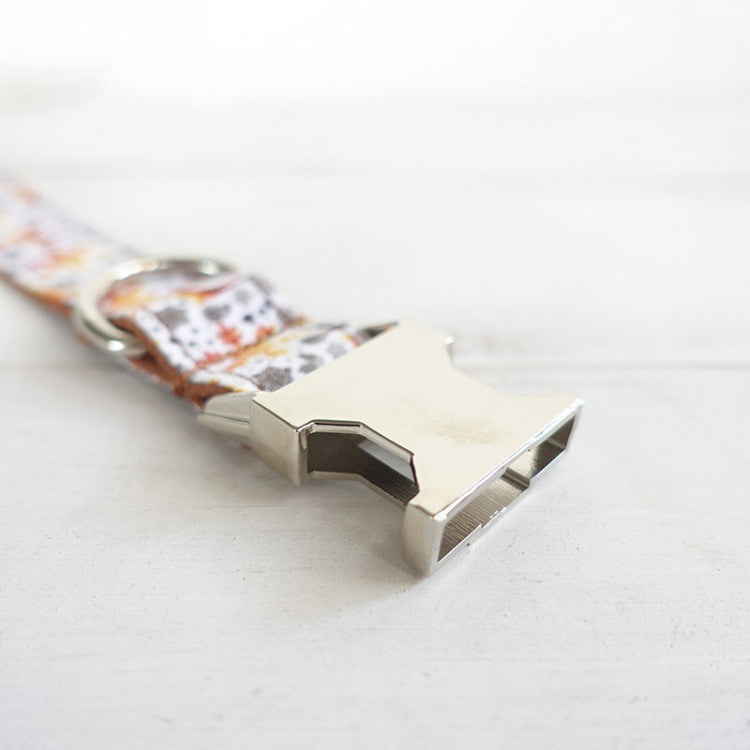 Golden christmas pet collar