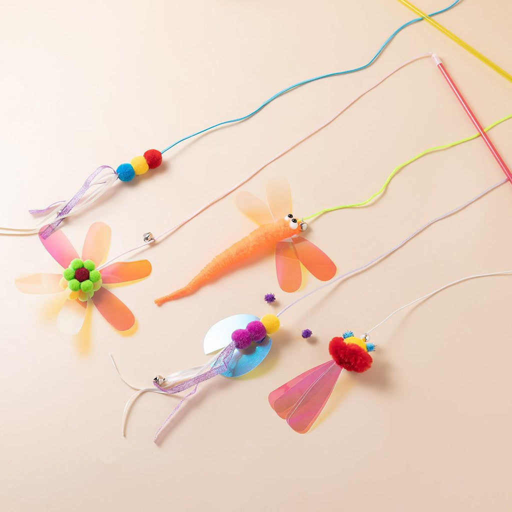 Cat Teaser Wand Toy With Shiny, Reflective Plastic Pieces