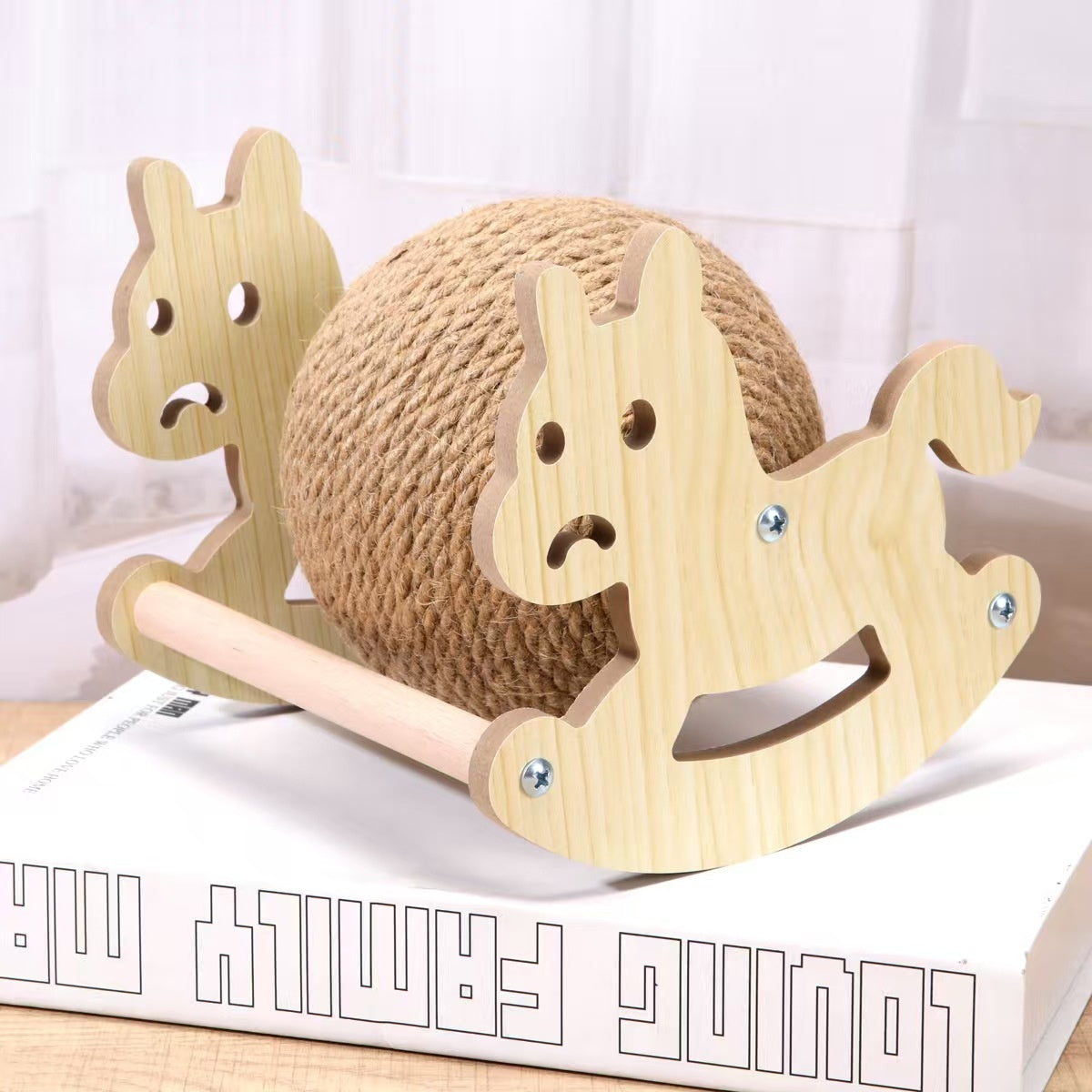 Sisal-Woven Wear-Resistant Vertical Cat Scratching Ball Innovative New Pet Toy