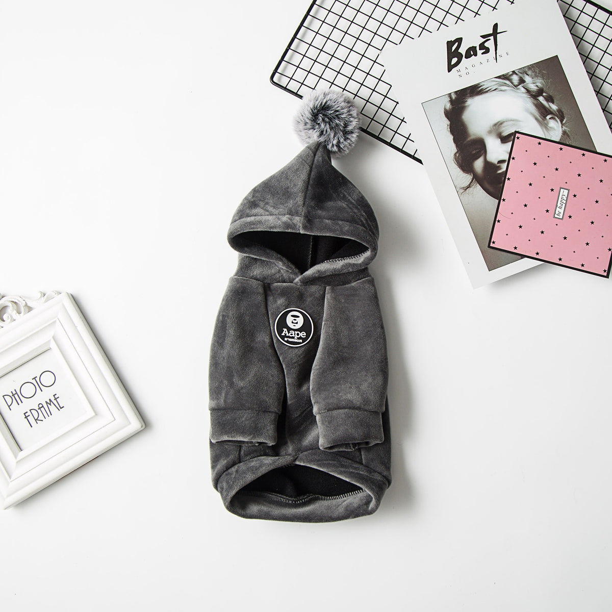 Comfortable and warm pet clothes for small dogs