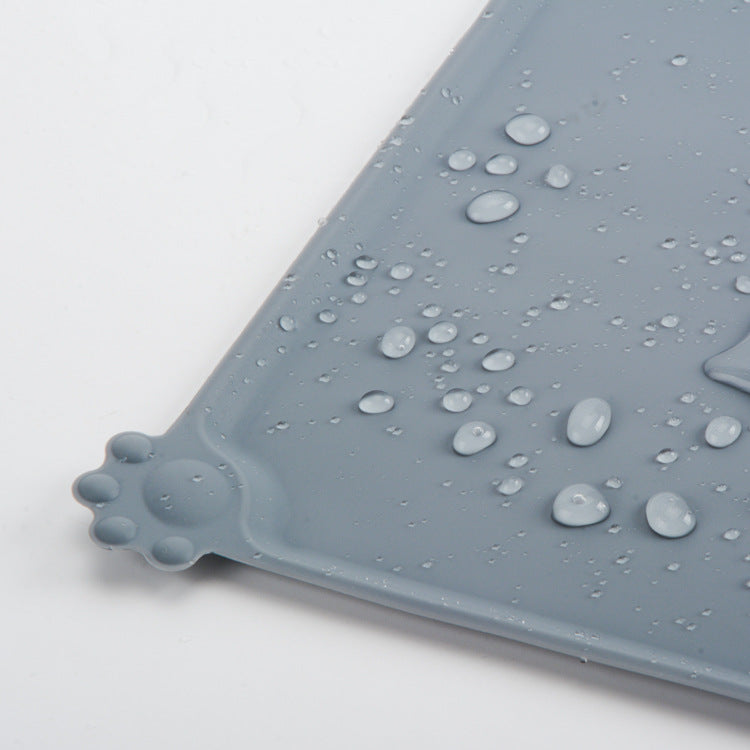 One piece silicone pet mat