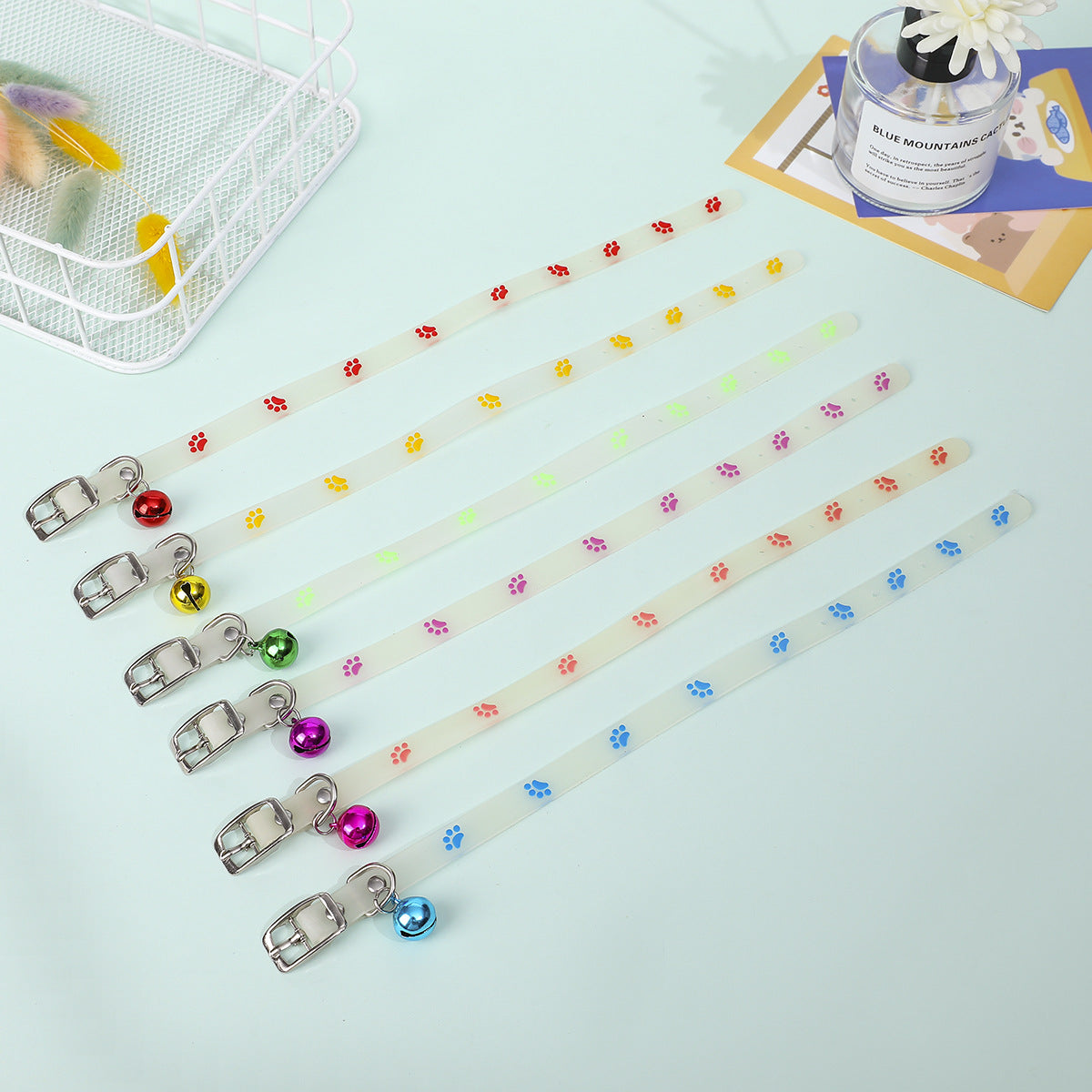 Fluorescent Silicone Footprints Collar Cat