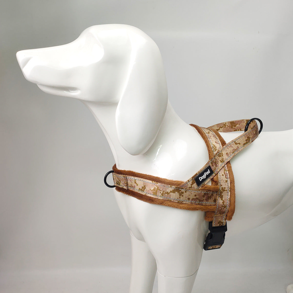 Pet Chest Strap With Flap For Comfortable Lining And Dog Leash
