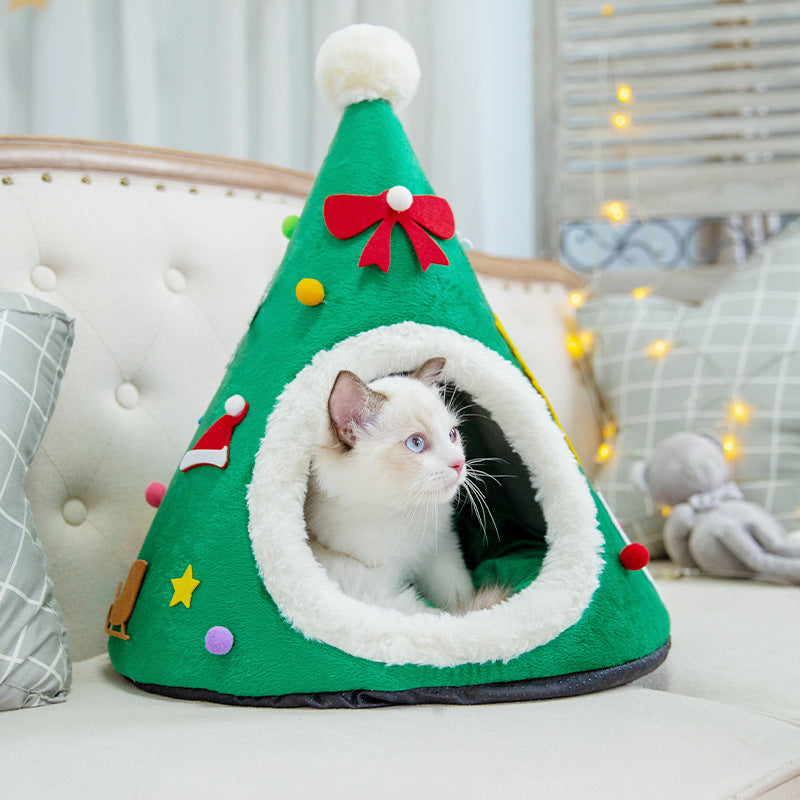 Autumn And Winter Warm Cat Nest Christmas Hat Shape Sponge