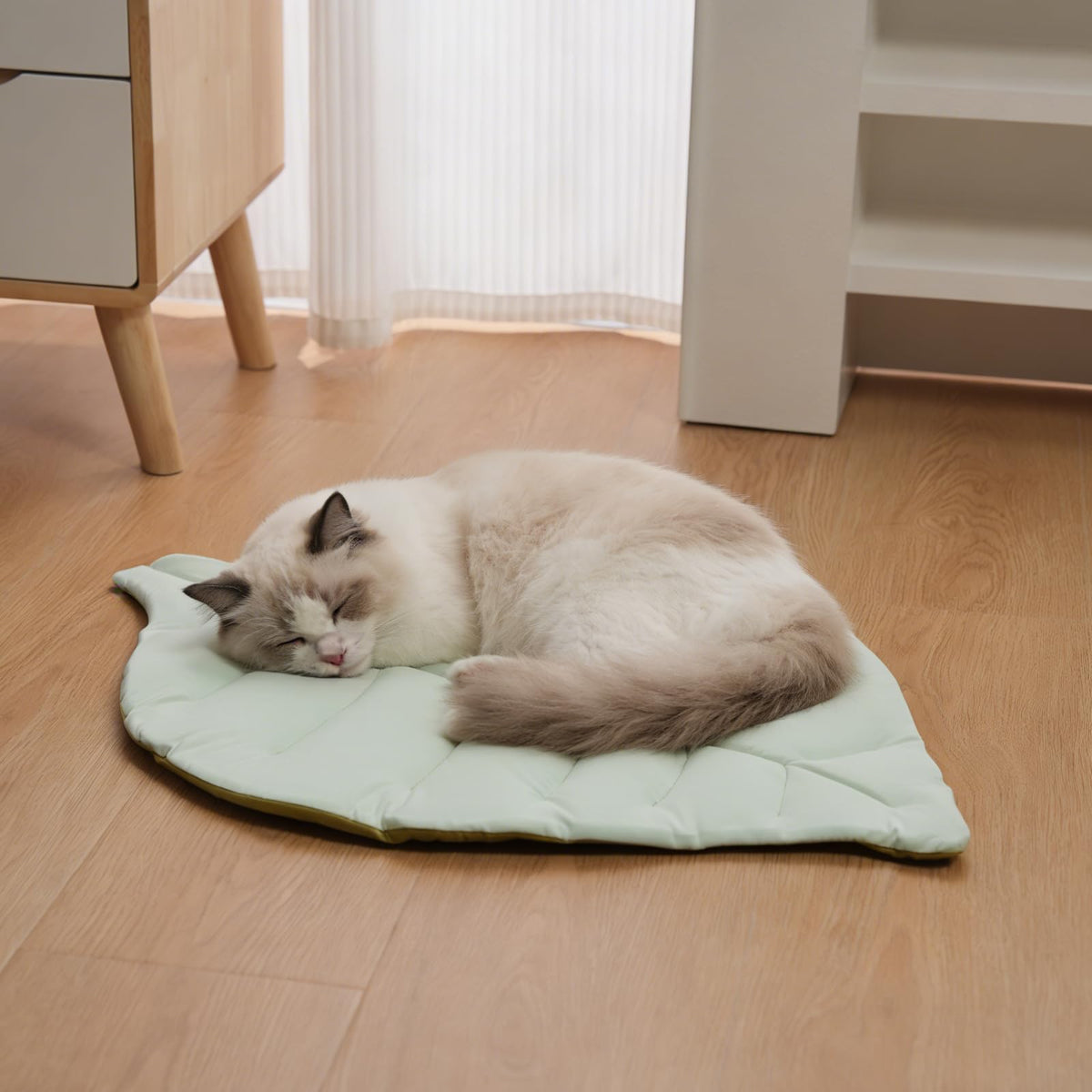 Cat Cooling Mat Cat Leaf Bed Mat Comfortable Soft Fabric Breathable Cozy For All Seasons Ideal For Cats Small Pets