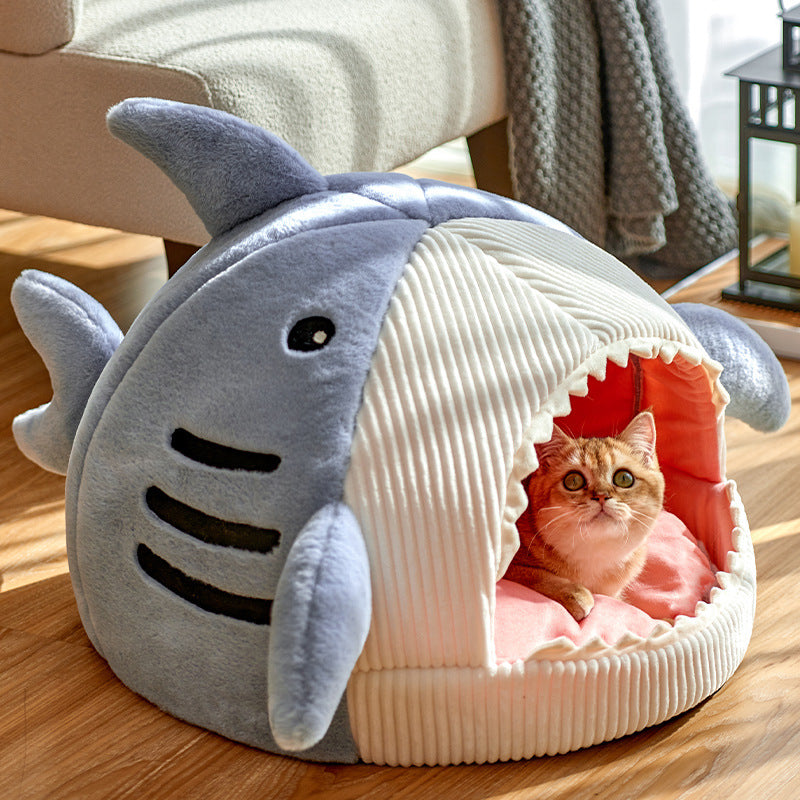 Shark Nest Bed With Cushion for Cats and Kittens