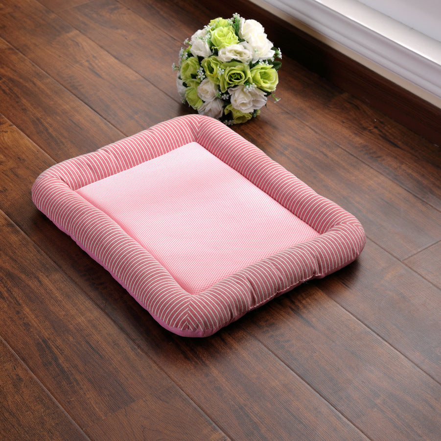 Dog Cooling Mat Light Comfortable Summer Sleeping Pad Machine Washable Quick Drying Pet Mattress For Dogs Cats