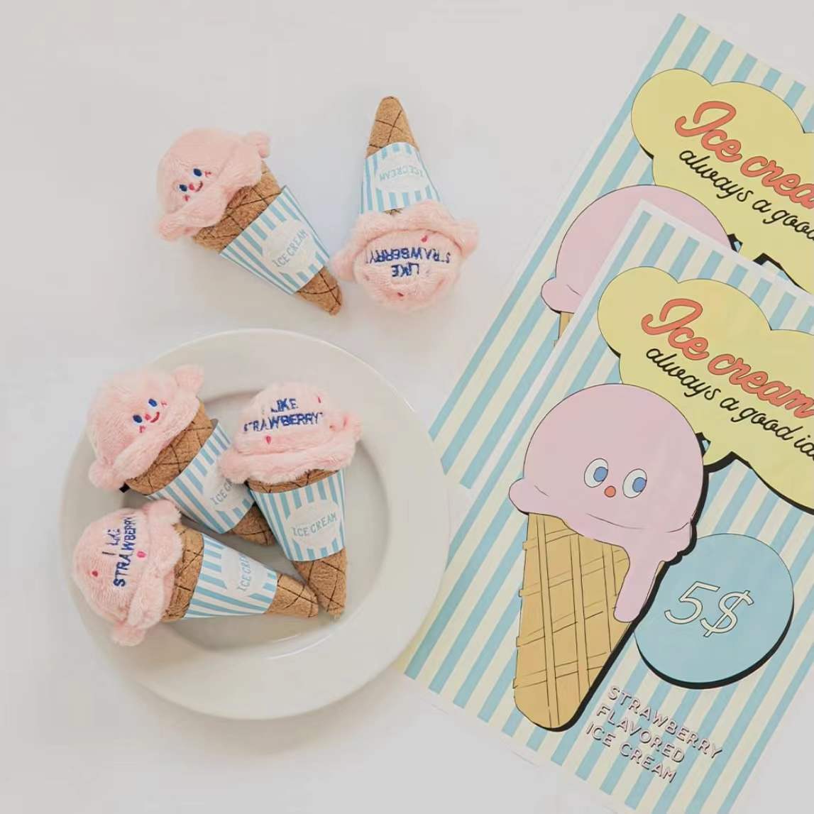 Pets Can Smell And Make Sounds To Relieve Boredom By Grinding Their Teeth. Paper Dogs And Cats Hide Ice Cream Toys