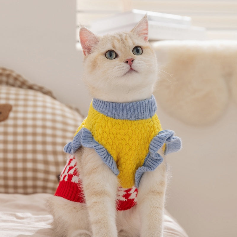 The 25-year Of Pineapple Knitted Color-blocking Sweater Has Been Transformed Into Warm Pet Clothing For Kittens And German Cats In Autumn And Winter